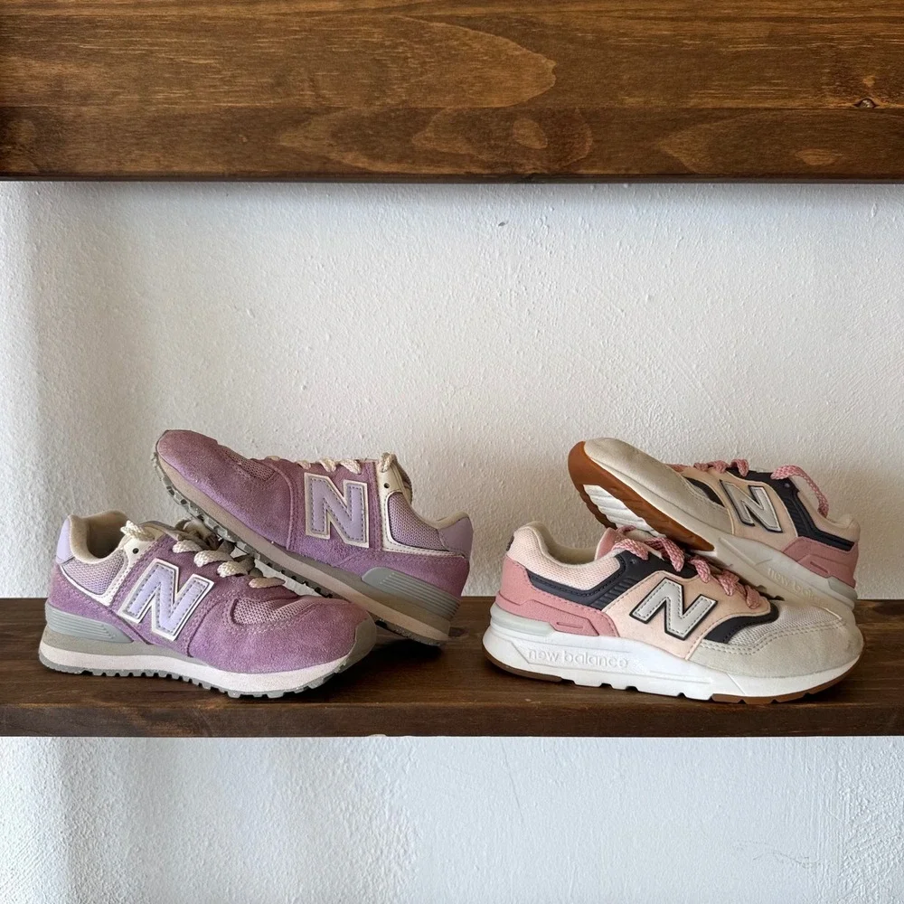 New Balance 574 Kids Lilac Glow Suede Sneakers PC574ESL Size 13
